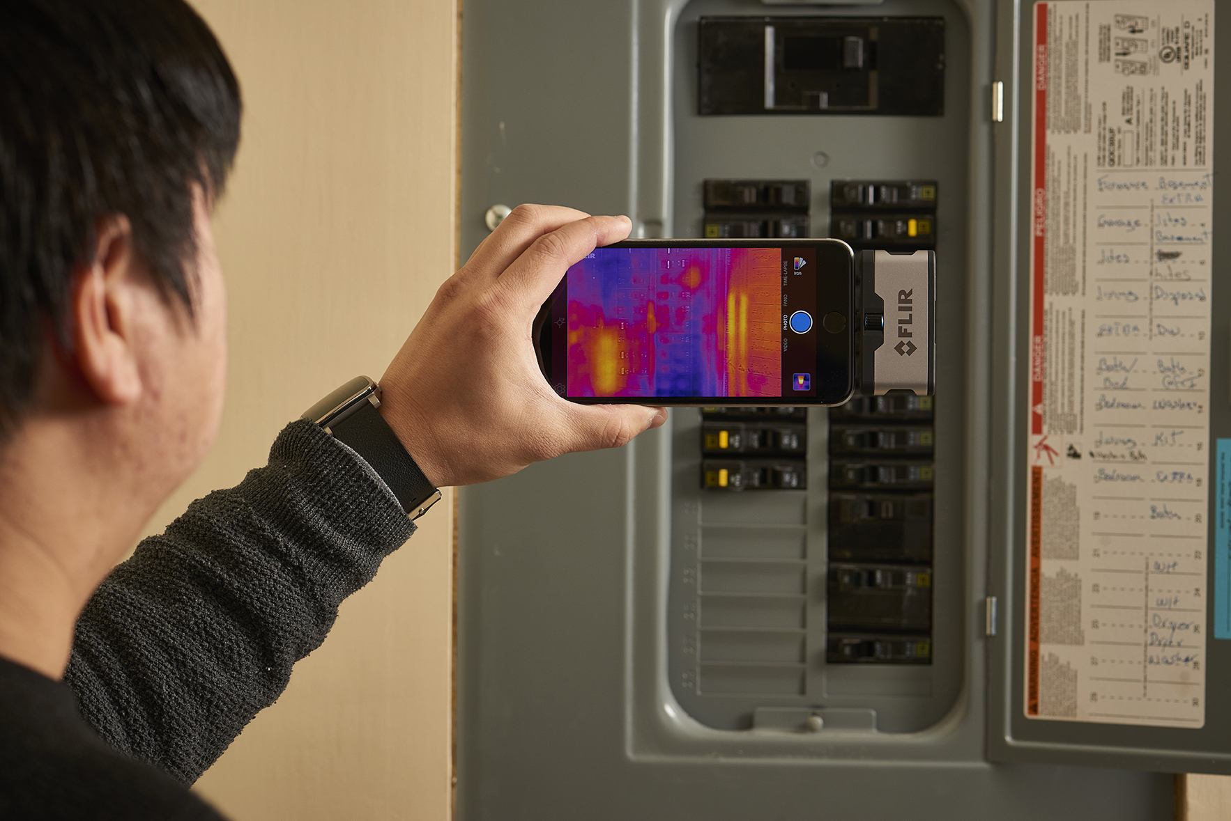 FLIR Systems presenterar tredje generationens FLIR ONE värmekameror för smartphones och surfplattor