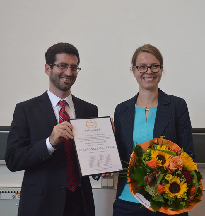 Patrick-Blake-UNEP-and-Anett-Grusser-Pettersson-Aura-Light-web
