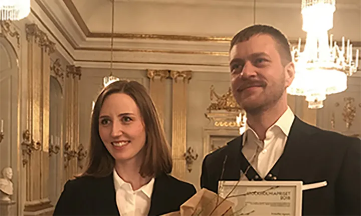 Amalia-Engström-och-Kristoffer-Agdahl-vinner-Stockholmiapriset