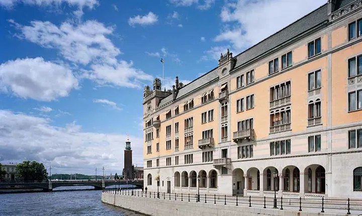 Arcona-renoverar-Rosenbad