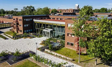 SMHIs huvudkontor blir fossilfritt genom sol- och geoenergi