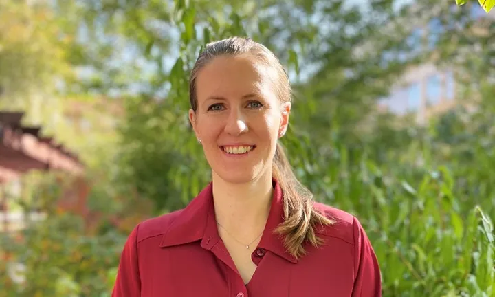 Sara_Zentner