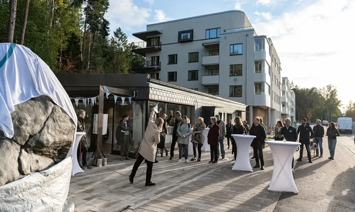 Över hundra nya kooperativa hyresrätter på historisk mark i Bromma