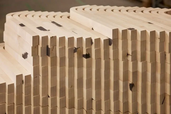 Formafantasma_Artek_Making-of-Stool-60_Photo Villi Mikko-Ryha¨nen