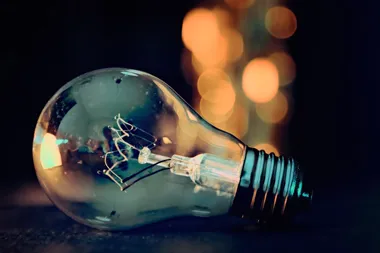 light-bulb-3535435_1280