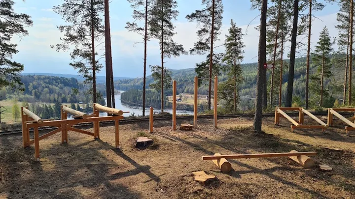 Landvetter So¨dra - fotograf Olof Flemstro¨m, Naturlig Ro¨relse Sverige AB