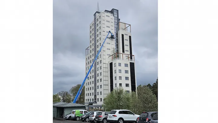 Skrapan_Sko¨vde_Rexel solceller