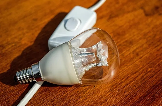 lightbulb-1640351_640