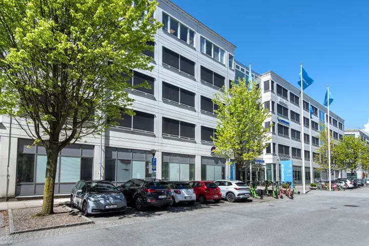 Exteriör.vy.framsidafastighet