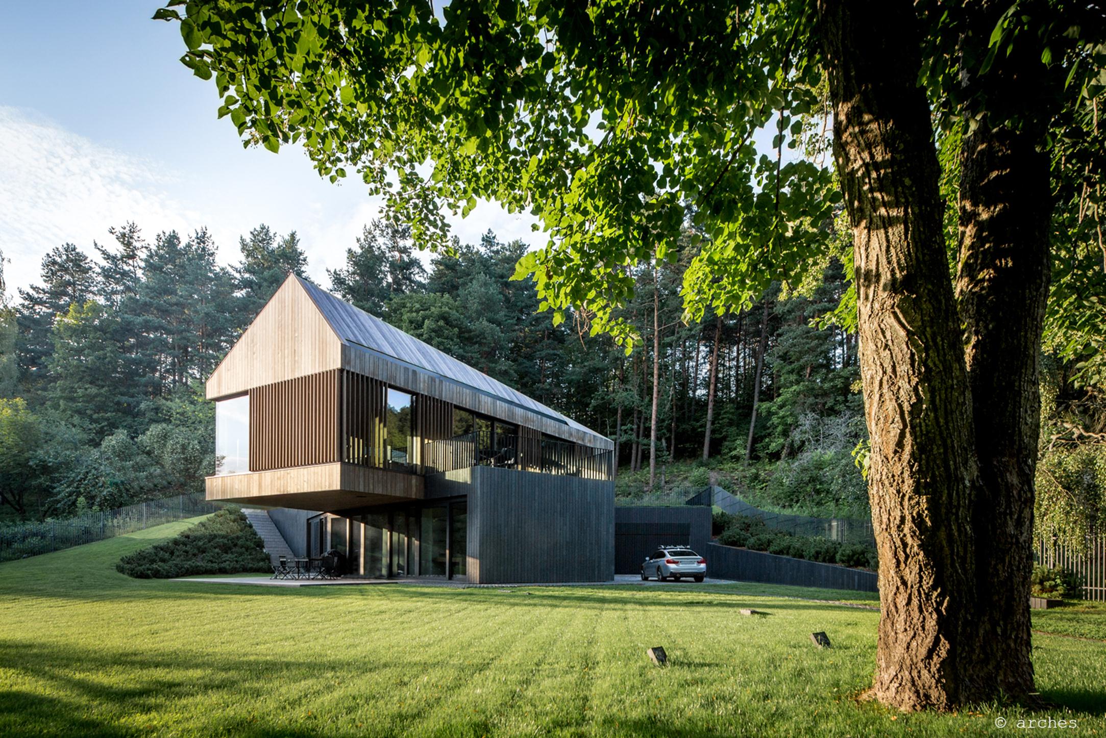 lith-house-2