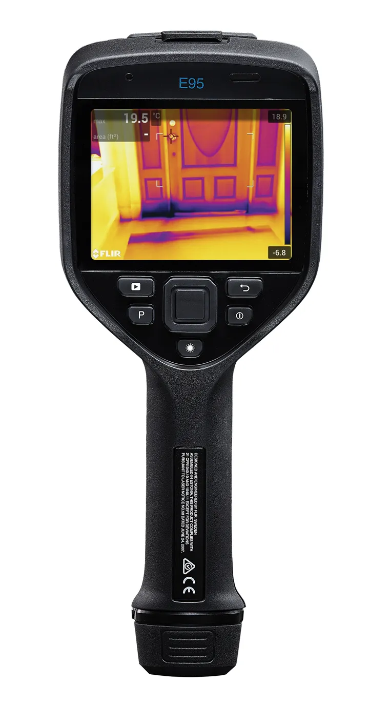 FLIR_E95_screenfacing_Door Seal Leak