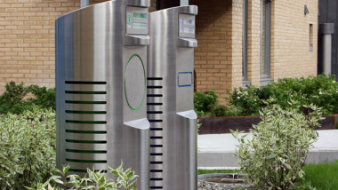 Första sopsugrören på plats i Norrtälje Hamn