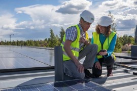 Umeå kommun installerar solceller på stadshusets tak