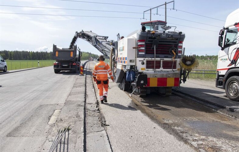 Återanvänder asfalten utanför Arvidsjaur