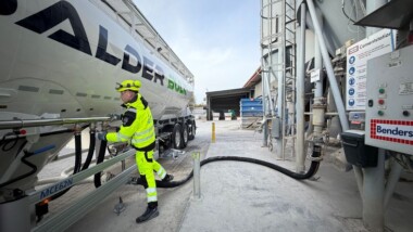 Först i Sverige med att använda nära-noll cement från Heidelberg Materials