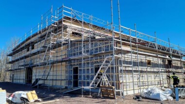 45 000 spikar av trä ska minska klimatavtrycket i ny transformatorstation