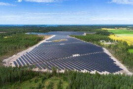 Alight och Autoliv har invigt Eurajoki solpark på 101 MWp, en av Finlands största solparker